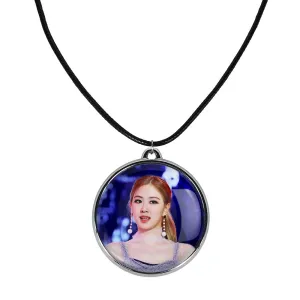 گردنبند رزی بلک پینک Black Pink