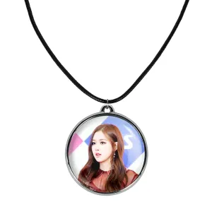 گردنبند رزی بلک پینک Black Pink
