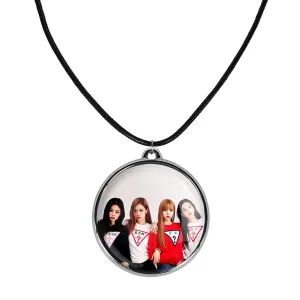 گردنبند گروه بلک پینک Black Pink