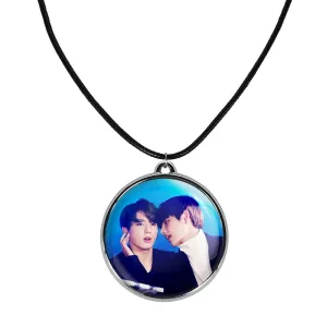 گردنبند  تهیونگ و جونگ کوک ویکوک گروه بی تی اس BTS