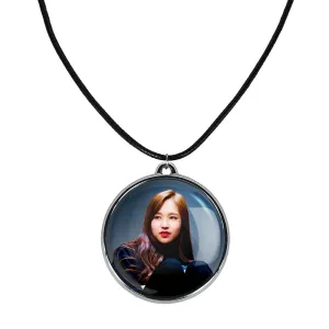 گردنبند مینا گروه توایس TWICE