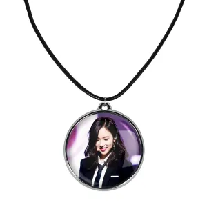 گردنبند مینا گروه توایس TWICE