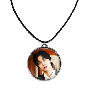گردنبند هیونگ وون گروه مانستا اکس MONSTA X