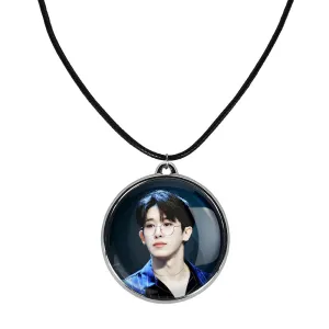 گردنبند ونهو گروه مانستا اکس Monsta X