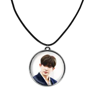 گردنبند ونهو گروه مانستا اکس Monsta X