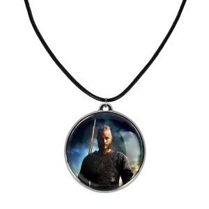 گردنبند رگنار سریال وایکینگ ها Vikings