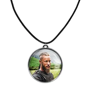 گردنبند رگنار سریال وایکینگ ها Vikings