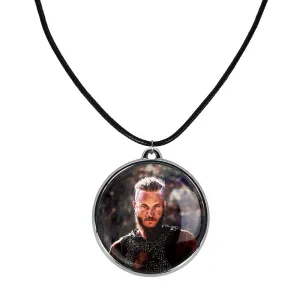 گردنبند رگنار سریال وایکینگ ها Vikings