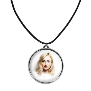 گردنبند سوفی ترنر Sophie Turner