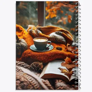 دفتر کتاب و قهوه و پاییز