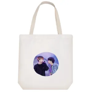 توت بگ پارچه ای تهیونگ و جونگ کوک گروه موسیقی بی تی اس BTS
