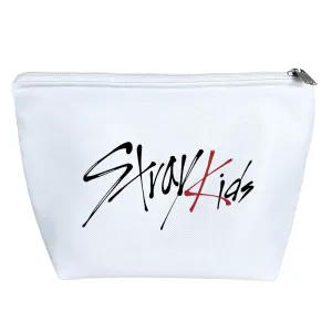 کیف لوازم آرایش استری کیدز stray kids