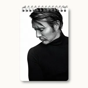 دفتر یادداشت مادز میکلسن (Mads Mikkelsen)