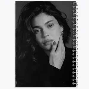 دفتر کایلی جنر (Kylie Jenner)