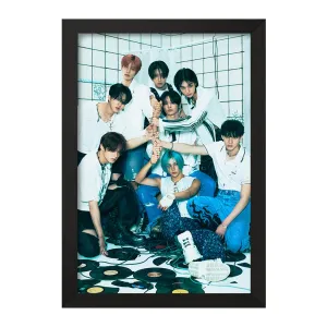 تابلو استری کیدز (Stray Kids)