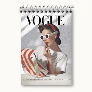دفتر یادداشت مجله وگ (Vogue)