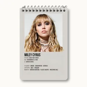 دفتر یادداشت مایلی رِی سایرس (Miley Cyrus)