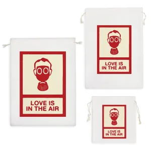 کیسه نظم دهنده عشق در هواست